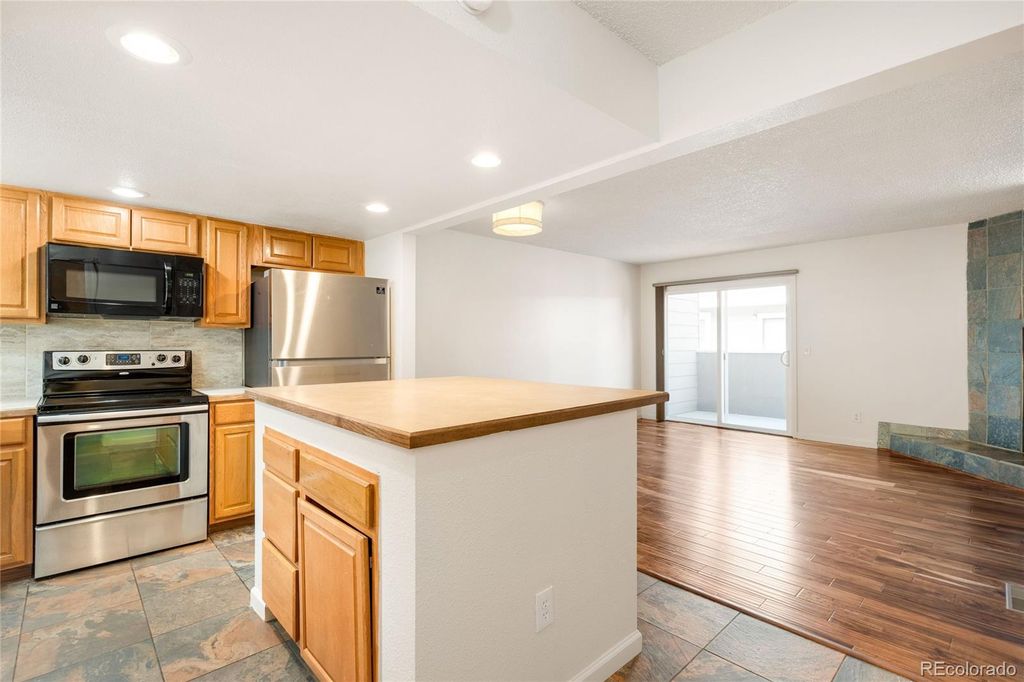 6545 W 84th Way 122, Arvada, CO 80003