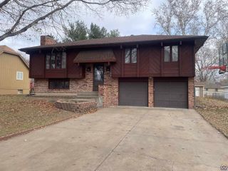 416 S Aquarius ST, Silver Lake, KS 66539