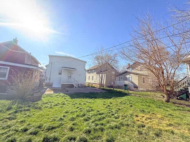 106 S Joliet Street W, Joliet, IL 60436