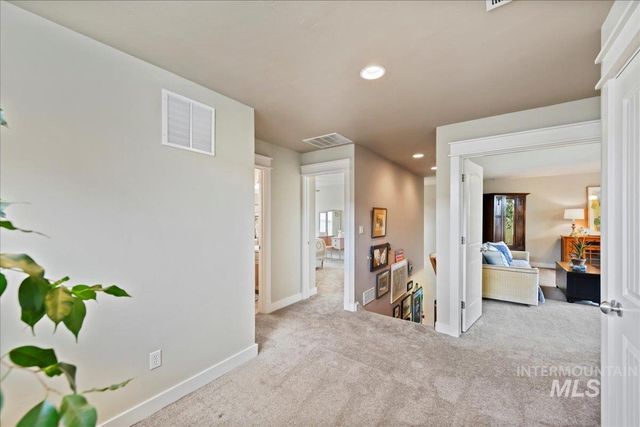 1941 Willow Glen, Star, ID 83669