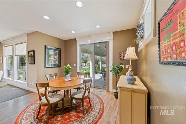 1941 Willow Glen, Star, ID 83669
