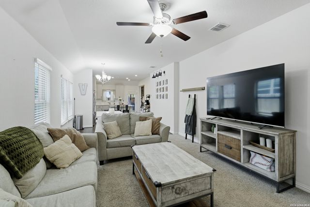 633 Jaboncillo, New Braunfels, TX 78132