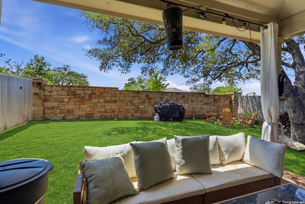 633 Jaboncillo, New Braunfels, TX 78132