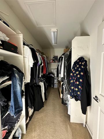 7383 Tottenham, Utica, MI 48317