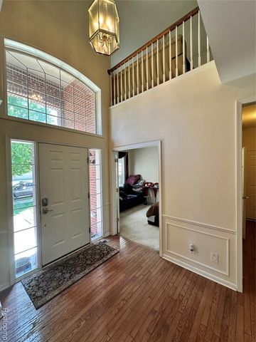 7383 Tottenham, Utica, MI 48317