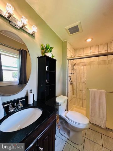 21 TYLER DR, Willingboro, NJ 08046