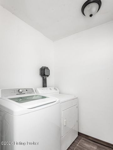 606 Country Club Rd, Louisville, KY 40206