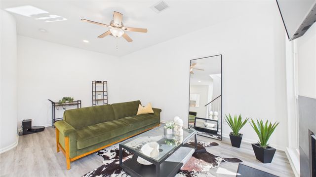 1211 Jackson Boulevard G, Houston, TX 77006