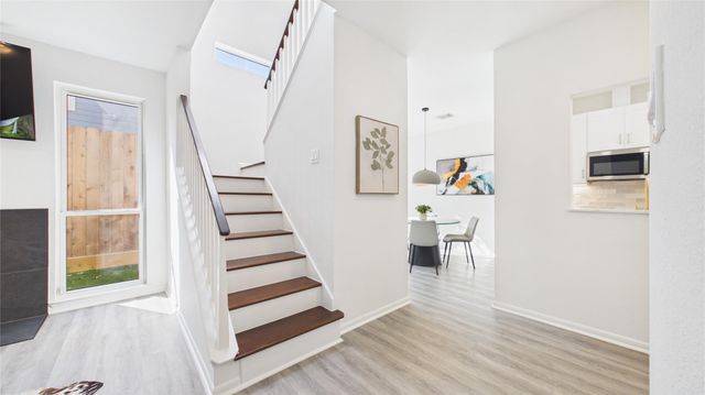 1211 Jackson Boulevard G, Houston, TX 77006