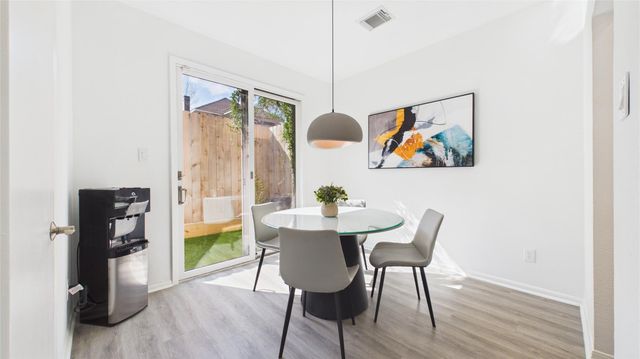 1211 Jackson Boulevard G, Houston, TX 77006