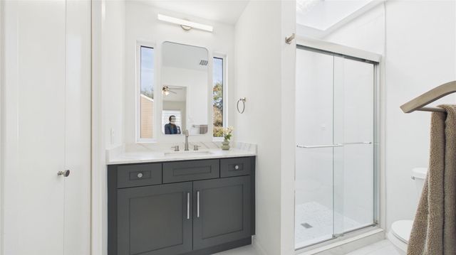 1211 Jackson Boulevard G, Houston, TX 77006