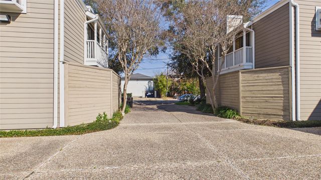 1211 Jackson Boulevard G, Houston, TX 77006