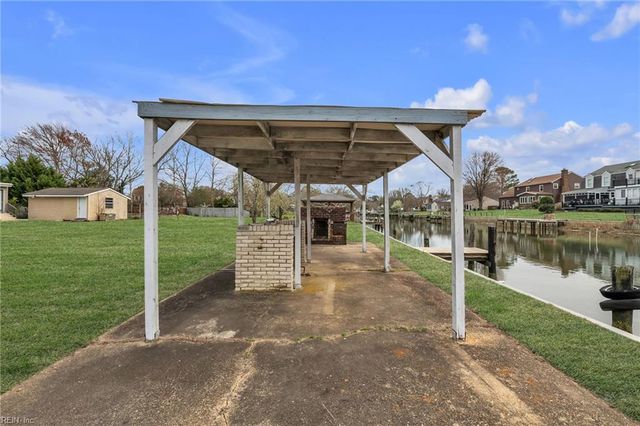 203 Skipper CT, Hampton, VA 23669