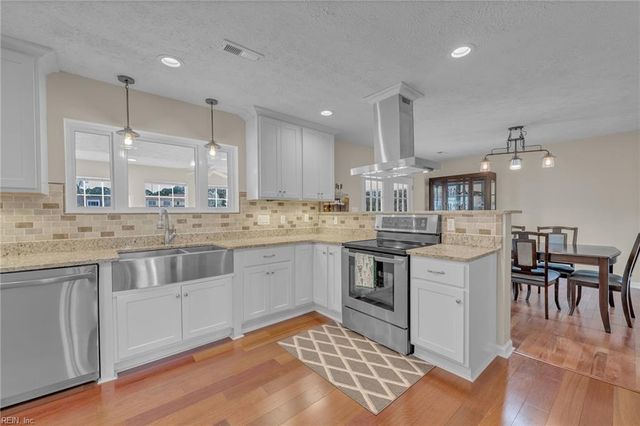 203 Skipper CT, Hampton, VA 23669