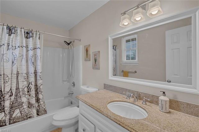 203 Skipper CT, Hampton, VA 23669