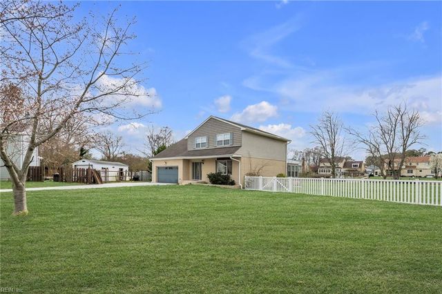 203 Skipper CT, Hampton, VA 23669