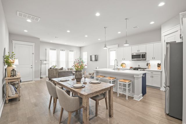 4466 W Tidwell Road, Houston, TX 77091