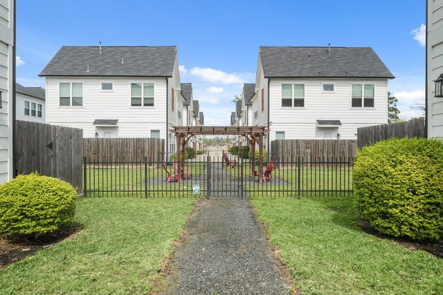 4466 W Tidwell Road, Houston, TX 77091