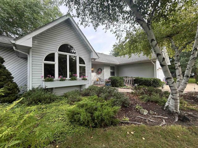 2313 Morningside Drive, Janesville, WI 53546