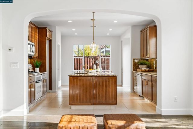 108 Geranium Ct, San Ramon, CA 94582