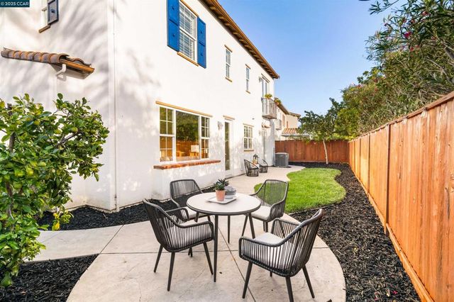 108 Geranium Ct, San Ramon, CA 94582