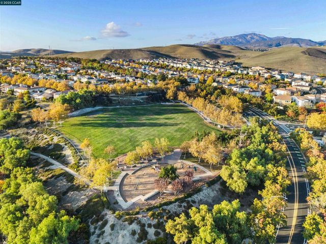 108 Geranium Ct, San Ramon, CA 94582