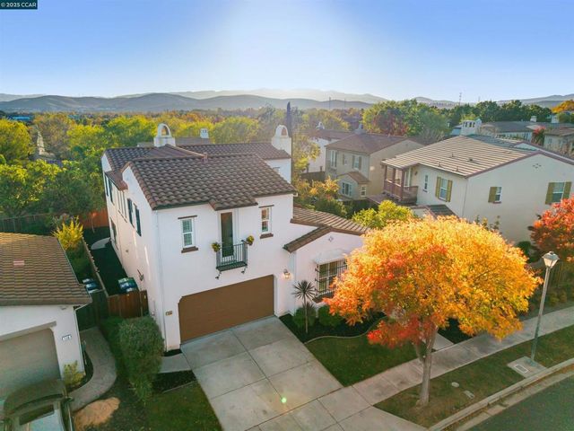 108 Geranium Ct, San Ramon, CA 94582