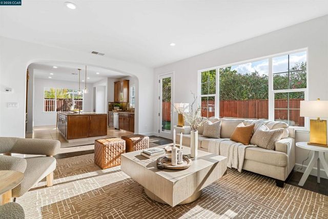 108 Geranium Ct, San Ramon, CA 94582