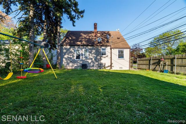 6001 Warwick Street, Detroit, MI 48228