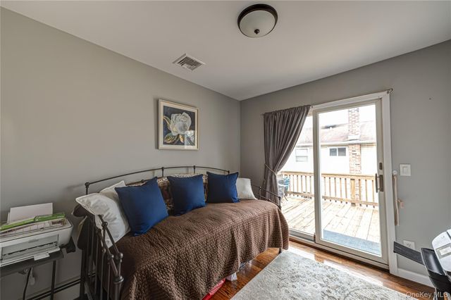 36 Leigh Street, Huntington, NY 11743