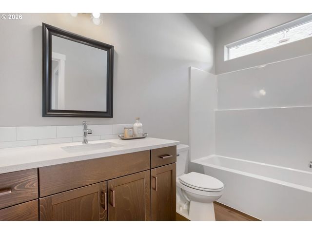 11021 Ne 131ST Ct, Vancouver, WA 98682