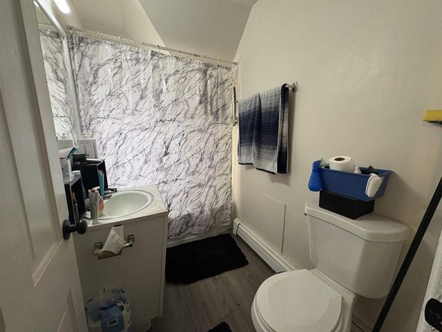 1015 E WALNUT STREET, Green Bay, WI 54301