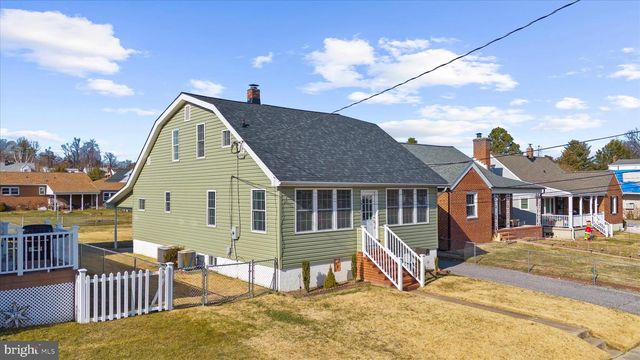 1924 SUNBERRY RD, Baltimore, MD 21222