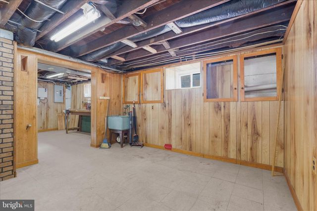 1924 SUNBERRY RD, Baltimore, MD 21222