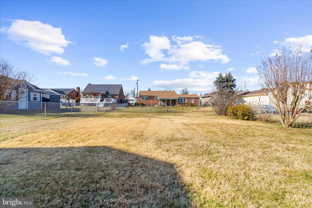 1924 SUNBERRY RD, Baltimore, MD 21222