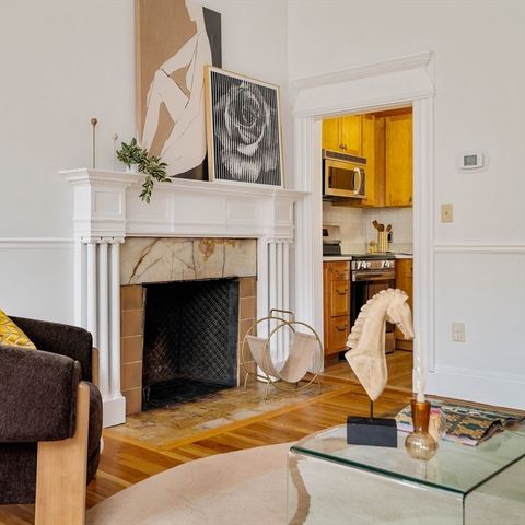 486 Beacon St 1, Boston, MA 02115