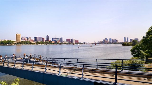 486 Beacon St 1, Boston, MA 02115