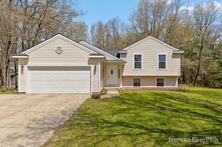 10950 Debbie Drive, Eureka Twp, MI 48838