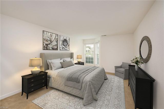 423 Harbour Pt Apt 102, Virginia Beach, VA 23451