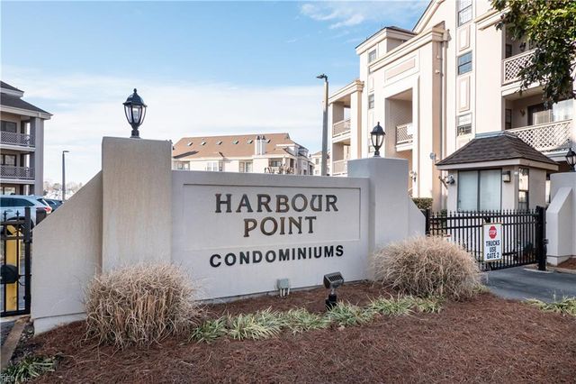 423 Harbour Pt Apt 102, Virginia Beach, VA 23451