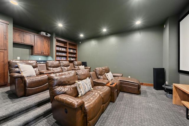 21216 Bertram LN, Spicewood, TX 78669