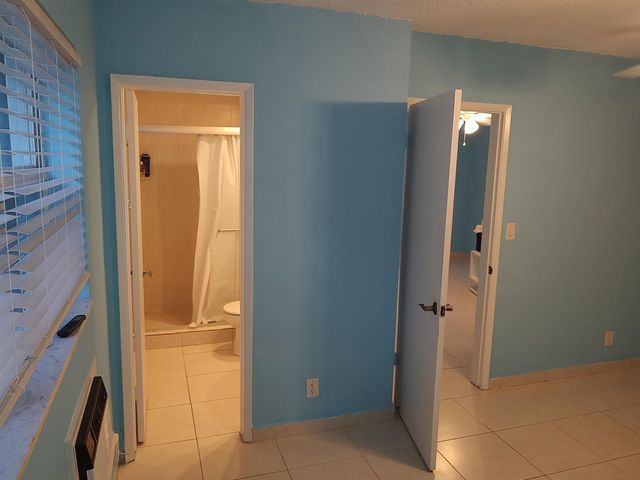 3240 NE 16th Street 7, Pompano Beach, FL 33062