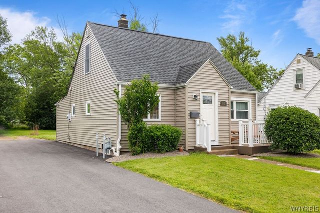 112 Larch Road, Amherst, NY 14226