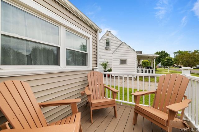 112 Larch Road, Amherst, NY 14226