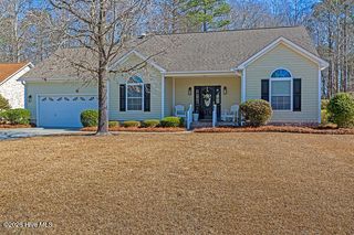 122 Neuchatel Road, New Bern, NC 28562