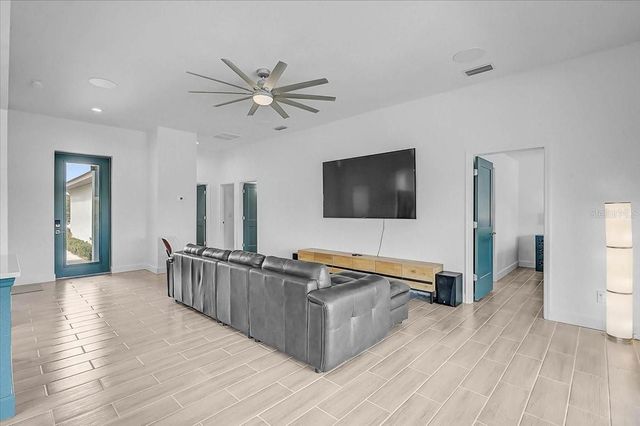 112 HERCULES DRIVE, Rotonda West, FL 33947