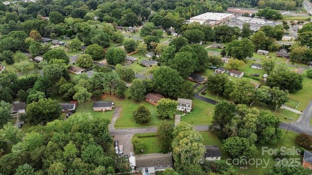203 Dillon Drive, Statesville, NC 28625