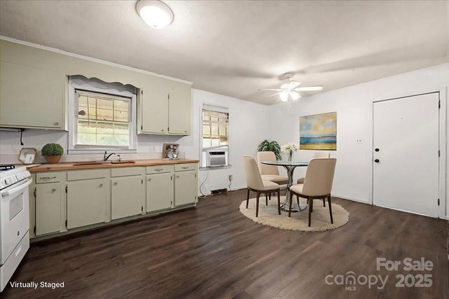 203 Dillon Drive, Statesville, NC 28625