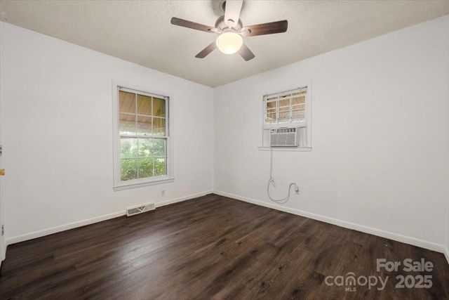 203 Dillon Drive, Statesville, NC 28625