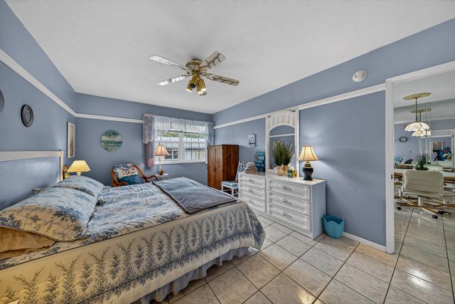 221 SE 9th Avenue 203, Pompano Beach, FL 33060